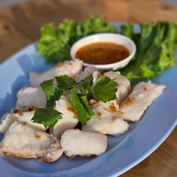 ปลากะพงลวกจิ้ม