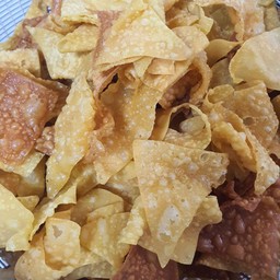 เกี๊ยวกรอบ