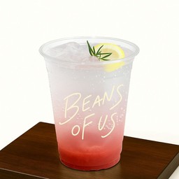 HOMEMADE STRAWBERRY SODA  [เย็น]