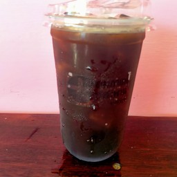 อเมริกาโน่น้ำผึ้งโซดา