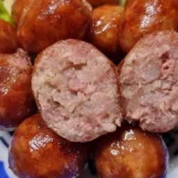 ฝนทิพย์ ไส้กรอกอีสาน แหนม หมูปิ้ง