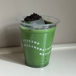 Cookies & cream matcha latte