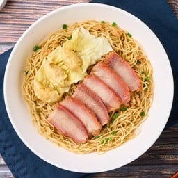 บะหมี่เกี๊ยว หมูแดง