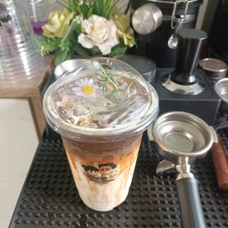 คาราเมลมัคคิอาโต้