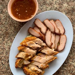 หมูแดงหมูกรอบสับ.