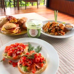 Hom Aoon Bake & Thai Food Rawai