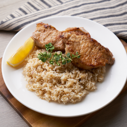 Rice With Pork Steak (ข้าวสเต็กหมูซอสแจ่ว)