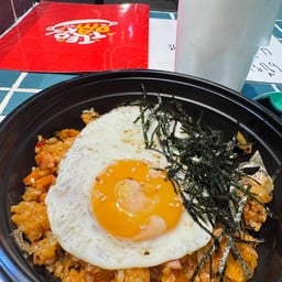 ข้าวผัดกิมจิ ไข่ดาว 김치 볶음밥 계란후라이