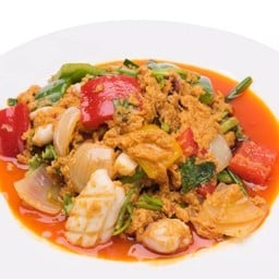 หมึกผัดผงกะหรี่