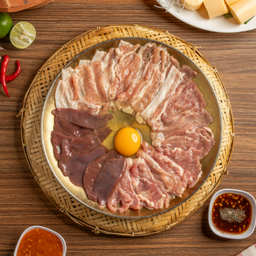 ชุดหมูจุ่มพร้อมชุดผัก  M