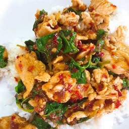 กระเพราไก่