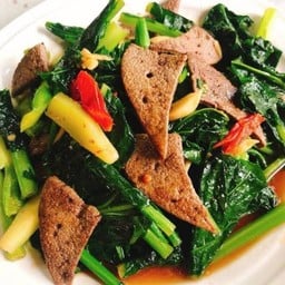 ผัดคะน้าตับ