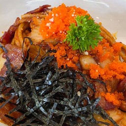 สปาเก็ตตี้ผัดกิมจิเบคอนไข่กุ้ง