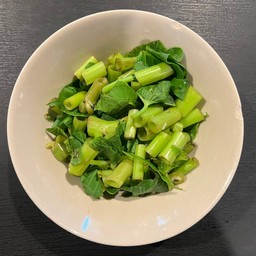 ผักบุ้งลวก