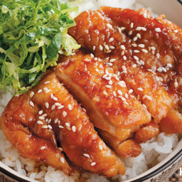 Rice with teriyaki chicken (ข้าวไก่เทอริยากิ)