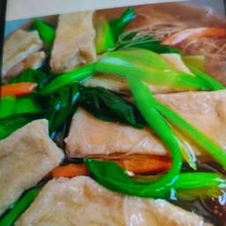 ราดหน้าหมูหมัก