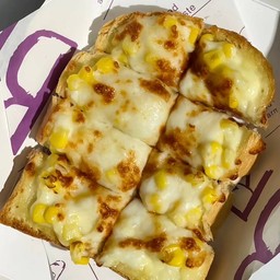 ปังข้าวโพดอบชีส