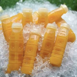 น้ำส้มคั้น