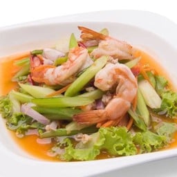 ยำก้านคะน้ากุ้ง