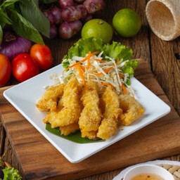 ปลาหมึกชุปแป้งทอด