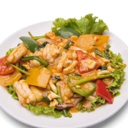 ปลาหมึกผัดไข่เค็ม