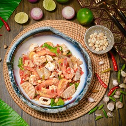 ยำวุ้นเส้น ทะเล