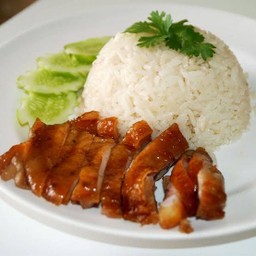 ข้าวหน้าไก่อบน้ำผึ้งสมุนไพร