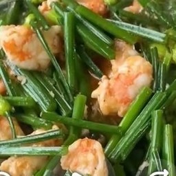 ดอกกุยช่ายผัดกุ้ง ใส่พริกหรือไม่ใส่พริก กับข้าว