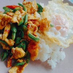 พริกแกงหมูชิ้น