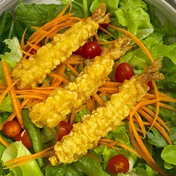 Mixed Salad Tempura Ebi สลัดรวมกุังเทมปุระ
