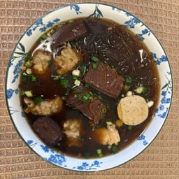 ต้มเส้นร้อน