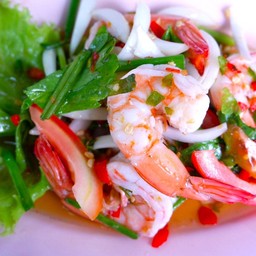 ยำกุ้งสด