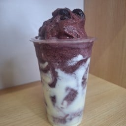 Blueberry Yogurt Smoothie