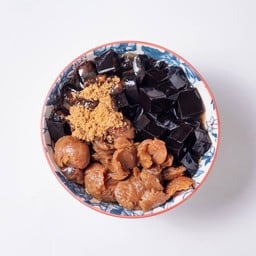 เฉาก๊วยน้ำลำไย