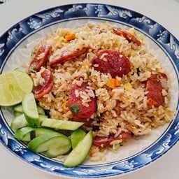 ข้าวผัดกุนเชียง