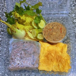 ข้าวน้ำพริกปลาร้าปลาทู + ไข่เจียว