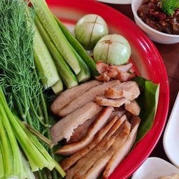 คอหมูย่างจิ้มแจ่วปลาร้า