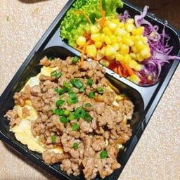 ข้าวหมูสับผัดซอสเทอริยากิ