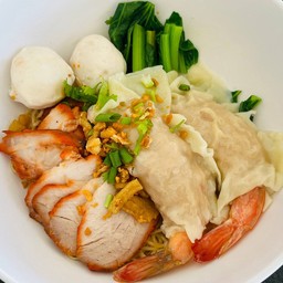 หมูแดงเกี๊ยวกุ้งจัมโบ้