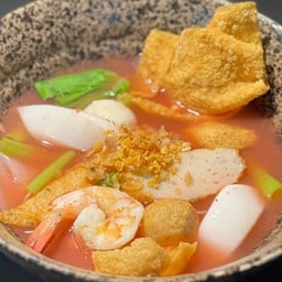 ใหญ่โฟยำทะเล