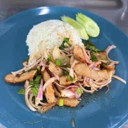 ข้าวยำคอหมูย่าง