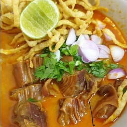 ข้าวซอยหมูตุ๋น