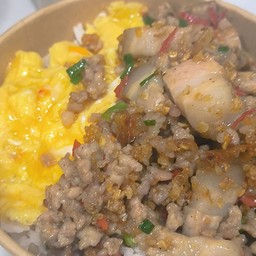 สองใจคั่วพริกเกลือราดข้าว