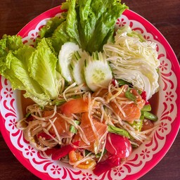 ตำแซลมอน