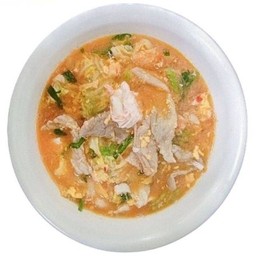 สุกี้น้ำหมู-ไก่(ราดหน้าสยามอินเตอร์)