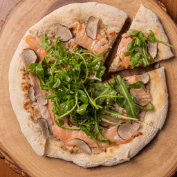(Z04) Pizza salmon truffle