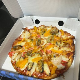 ตามใจ-ลูกค้า