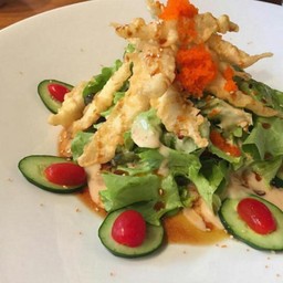 สลัดปลาเงินทอดเทมปุระ