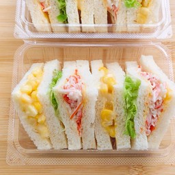 แซนวิชมินิปูอัดข้าวโพด