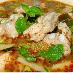 ต้มแซ่บกระดูกออ่น